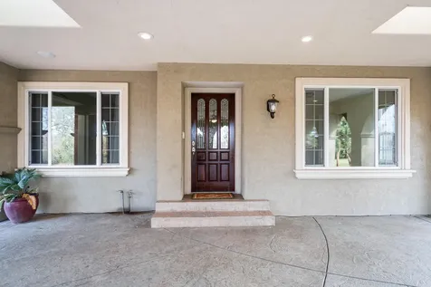 1924 Myers Lane Medford OR 97501