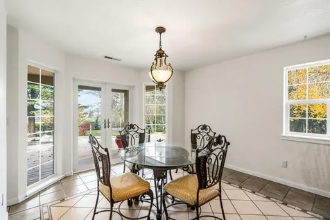 1924 Myers Lane Medford OR 97501