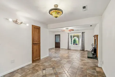 1924 Myers Lane Medford OR 97501
