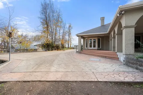 1924 Myers Lane Medford OR 97501