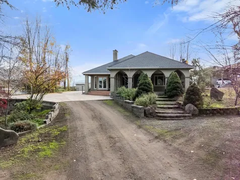 1924 Myers Lane Medford OR 97501