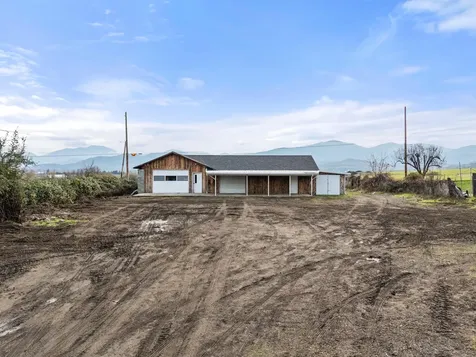 1924 Myers Lane Medford OR 97501