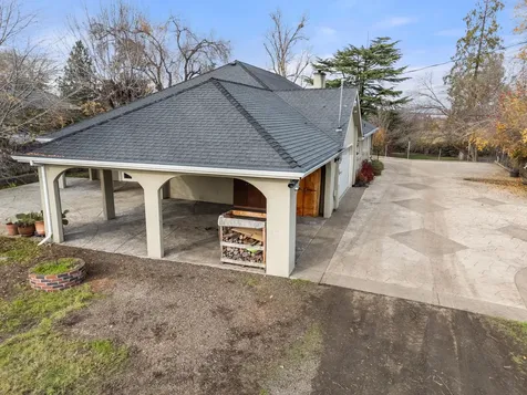 1924 Myers Lane Medford OR 97501
