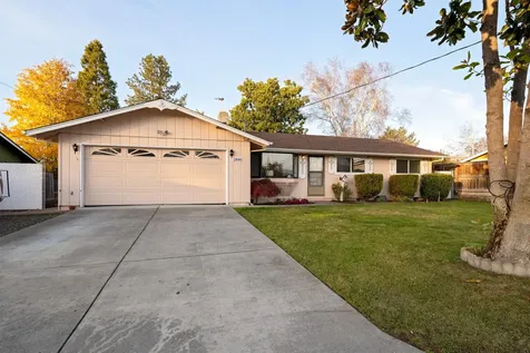 2849 Alameda Street Medford OR 97504