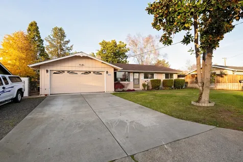 2849 Alameda Street Medford OR 97504