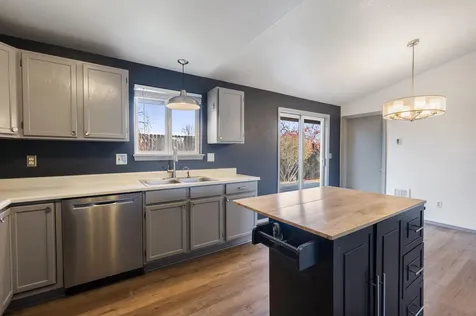 2123 SW 33rd Street Redmond OR 97756
