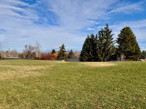 2123 SW 33rd Street Redmond OR 97756