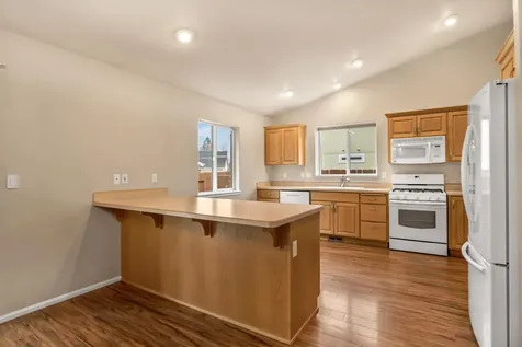 1707 NW 20th Street Redmond OR 97756