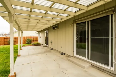 1707 NW 20th Street Redmond OR 97756