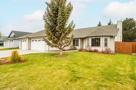 1707 NW 20th Street Redmond OR 97756