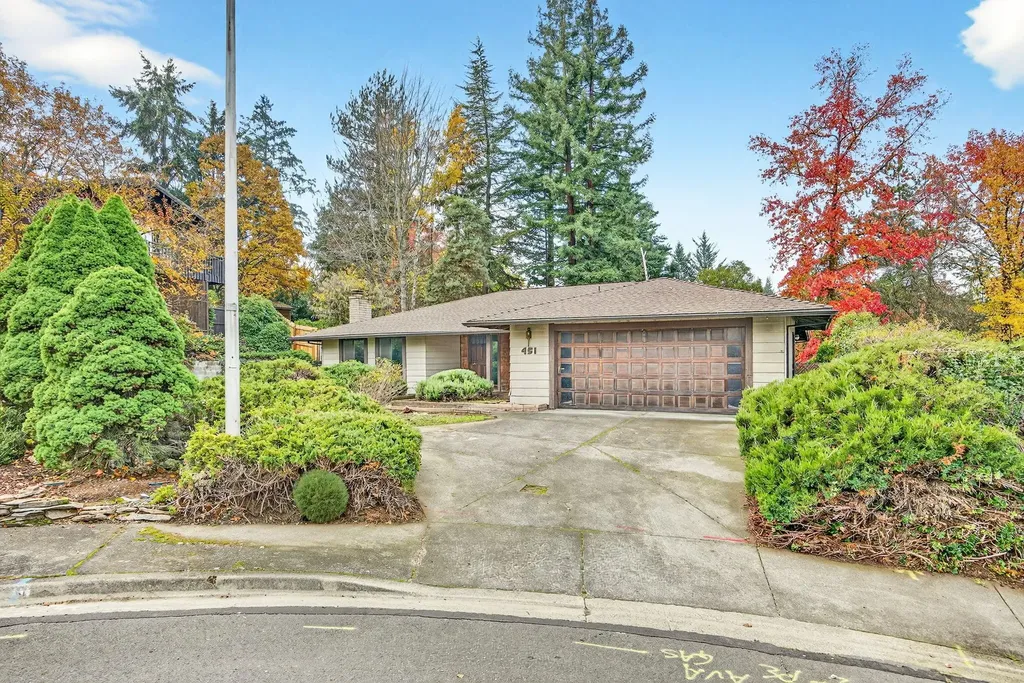 451 S Stoneham Circle Medford OR 97504