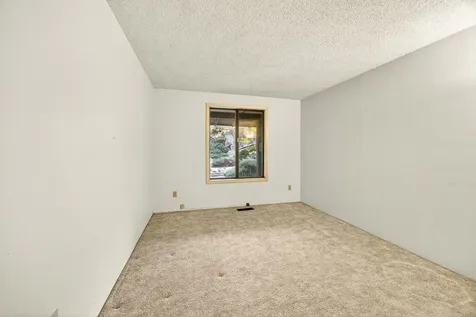 451 S Stoneham Circle Medford OR 97504