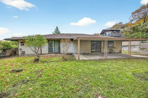 451 S Stoneham Circle Medford OR 97504