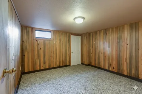 1439 NW 4th Street Bend OR 97703