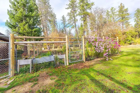 903 Nicklaus Point Lane Grants Pass OR 97526