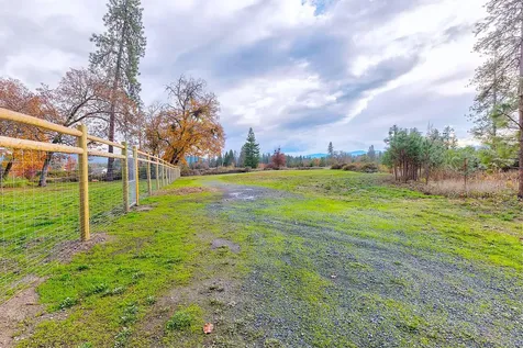903 Nicklaus Point Lane Grants Pass OR 97526