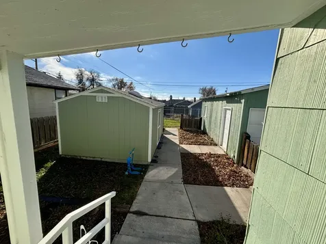 2546 Applegate Avenue Klamath Falls OR 97601