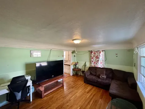 2546 Applegate Avenue Klamath Falls OR 97601