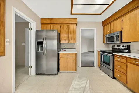 6 S Groveland Avenue Medford OR 97504