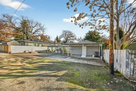 6 S Groveland Avenue Medford OR 97504