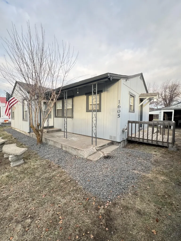 1605 Avalon Street Klamath Falls OR 97603