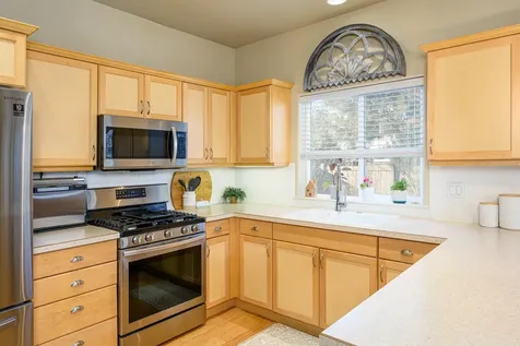 61701 Darla Place Bend OR 97702