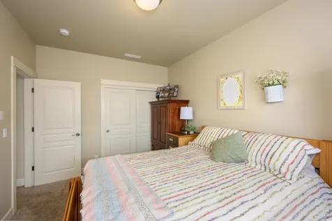 61701 Darla Place Bend OR 97702