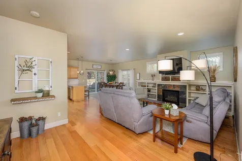 61701 Darla Place Bend OR 97702