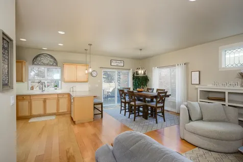 61701 Darla Place Bend OR 97702
