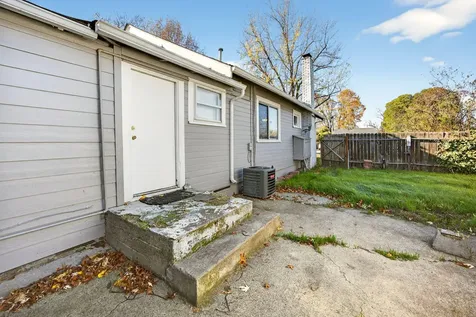 316 Effie Street Medford OR 97504