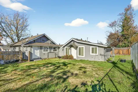 316 Effie Street Medford OR 97504