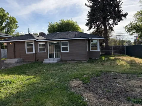 4225 Summers Lane Klamath Falls OR 97603
