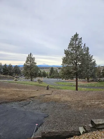 1642 NE Hilltop Lane Madras OR 97741