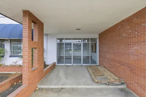 1300 Court Street Medford OR 97501