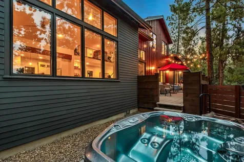 61389 Campbell Court Bend OR 97702