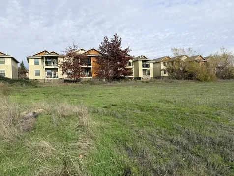 3583 Arrowhead Drive Medford OR 97504