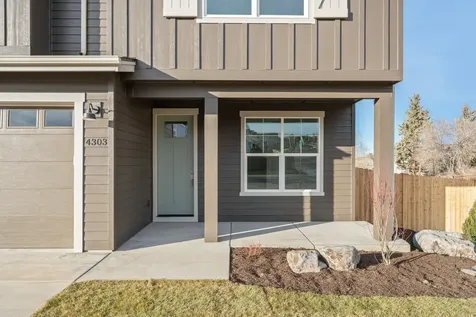 4303 SW Rhyolite Place Redmond OR 97756