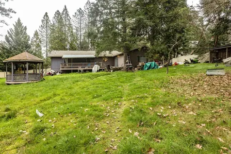 251 Surrey Drive Grants Pass OR 97526