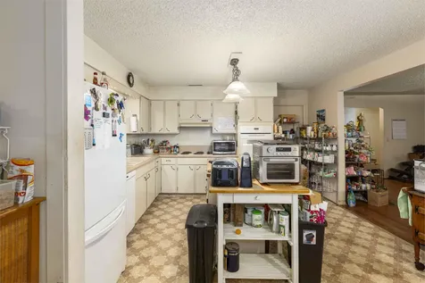 251 Surrey Drive Grants Pass OR 97526