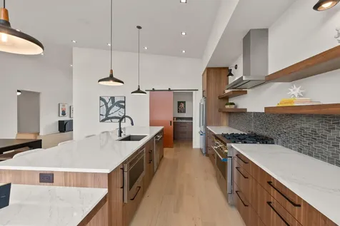 3122 NW Crossing Drive Bend OR 97703