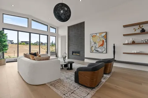 3122 NW Crossing Drive Bend OR 97703