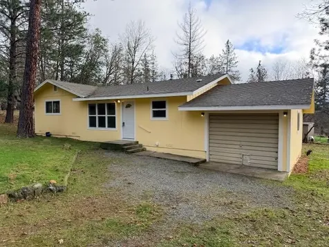 326 Debra Lane Grants Pass OR 97527
