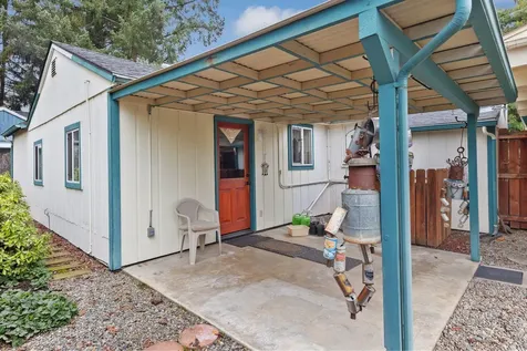 1400 Playford Lane Grants Pass OR 97527