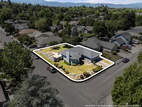 2754 Juanita Avenue Medford OR 97504