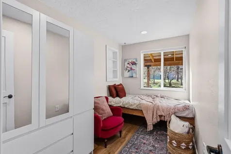 110 Stonebrook Way Merlin OR 97532