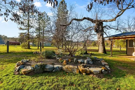 110 Stonebrook Way Merlin OR 97532