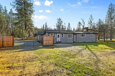 110 Stonebrook Way Merlin OR 97532