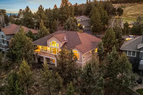 3269 NW Fairway Heights Drive Bend OR 97703