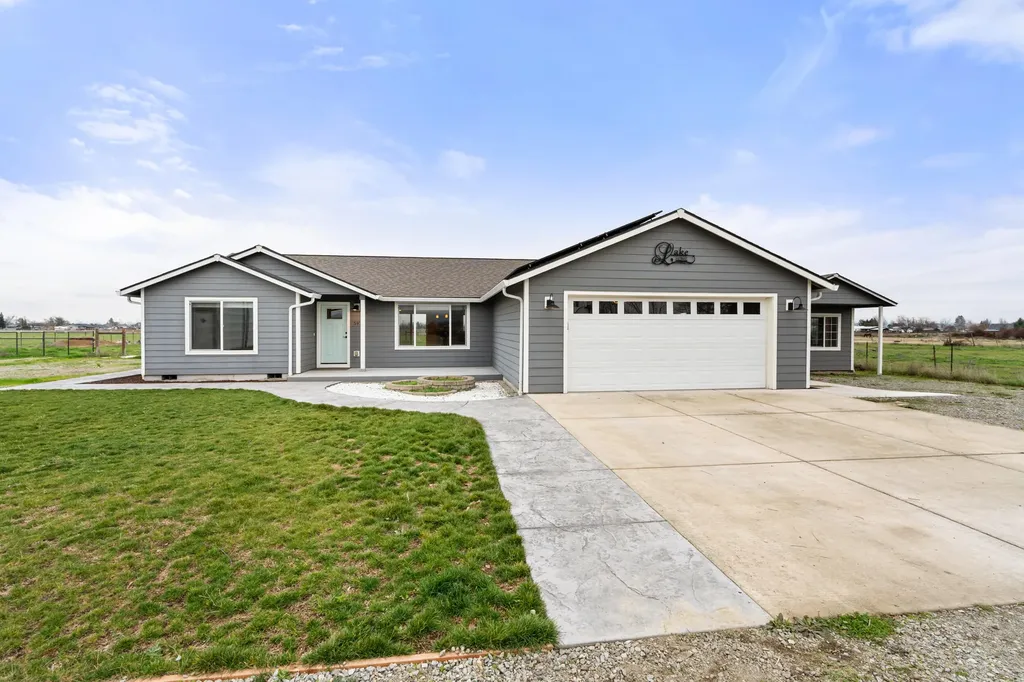 597 Bigham Brown Road Eagle Point OR 97524