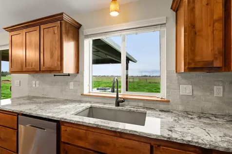 597 Bigham Brown Road Eagle Point OR 97524